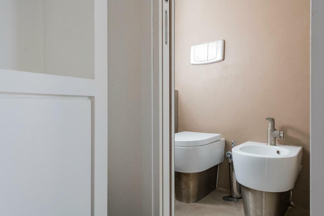 Two Bedrooms Apartment With Solarium With View On San Peter Church And Sant'Angelo Castle Rome Exterior photo
